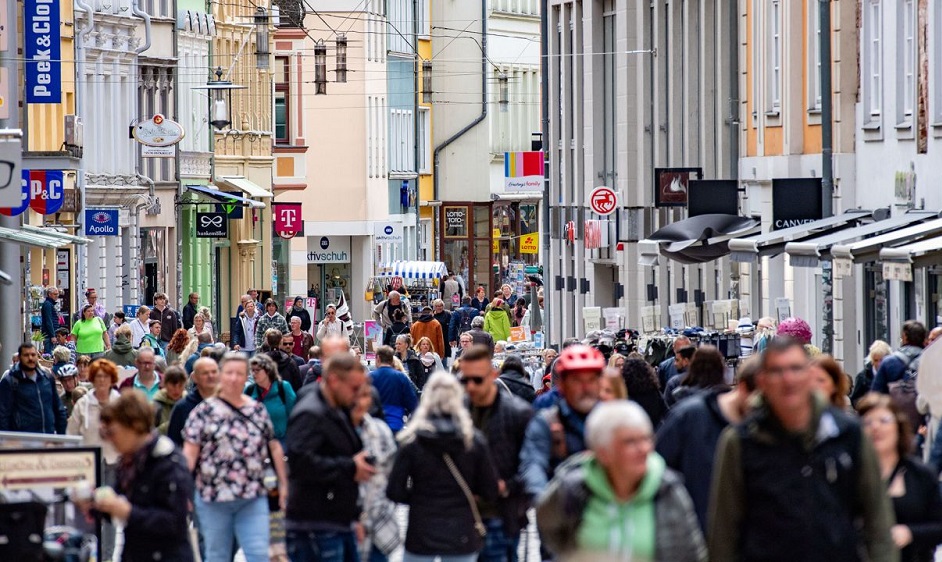 BE ul parashikimin per rritjen ekonomike, inflacioni frenon shpenzimet